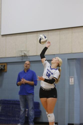 110524-lex-sports-overton-vb-p2