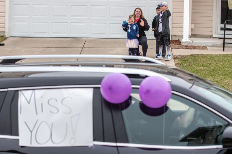 20200328_new_teacherwaive_pic_cm009