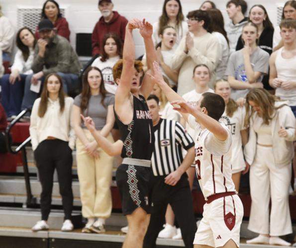 Cozad boys defeat Gothenburg