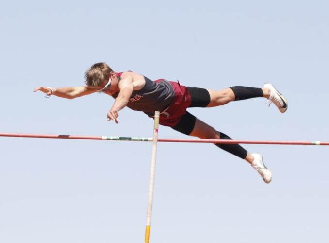 Cooper Knackstedt Hi-Line pole vault