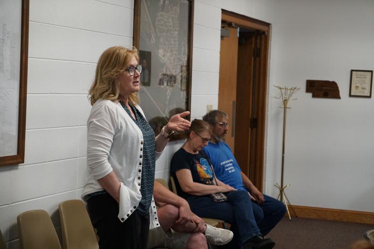 060725-lex-new-cozad-council-p1.JPG