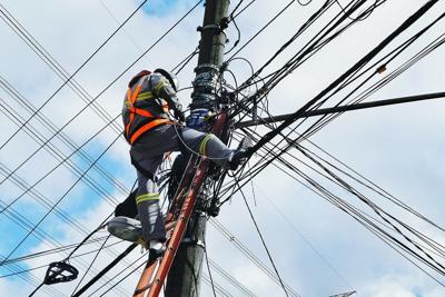 Man Power Pole