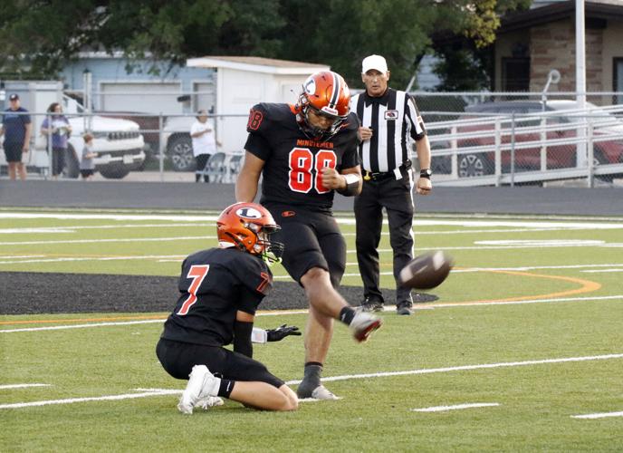 Alexis Alvidrez field goal