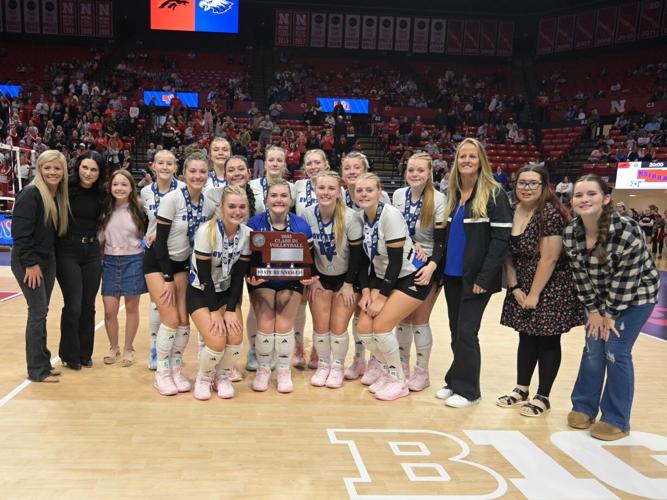 Overton battles against Amherst in state championship