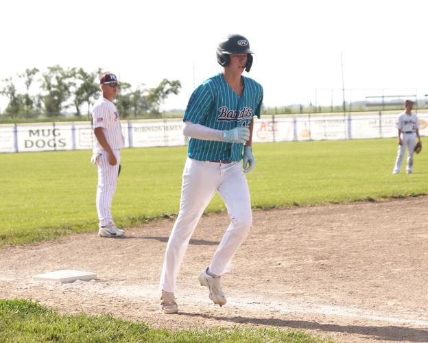 Overton Bandits Seniors vs. HI-Line