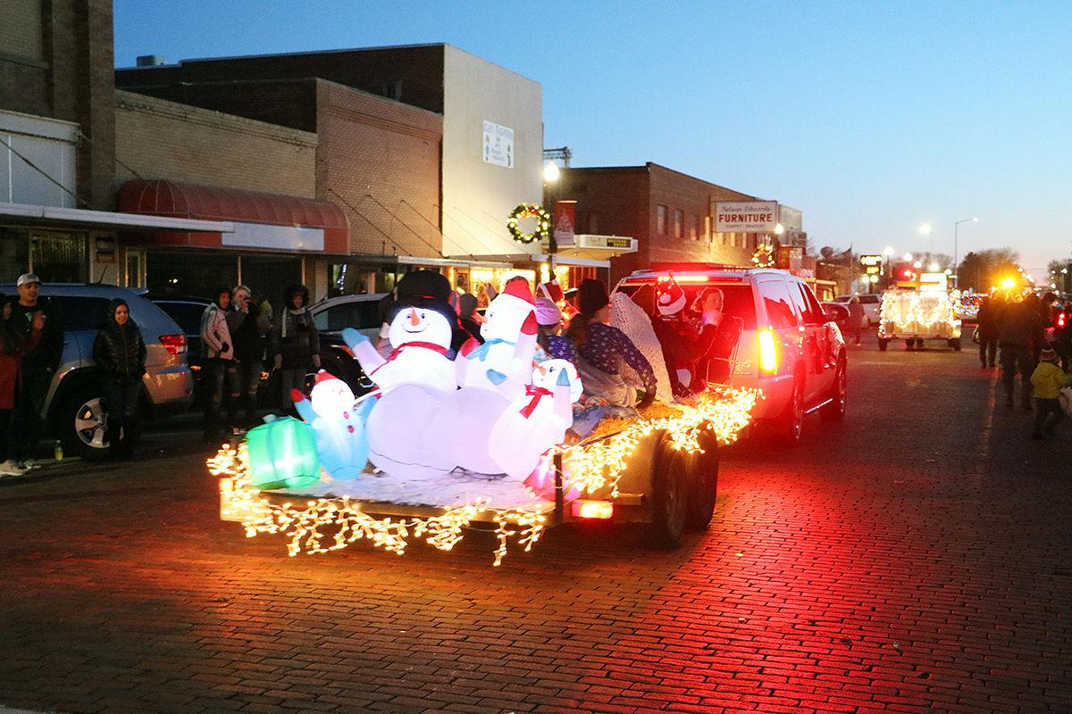 Rio Rancho Christmas Parade 2022 Lexington Kicks Off December With Several Christmas Events | Latest  Headlines | Lexch.com