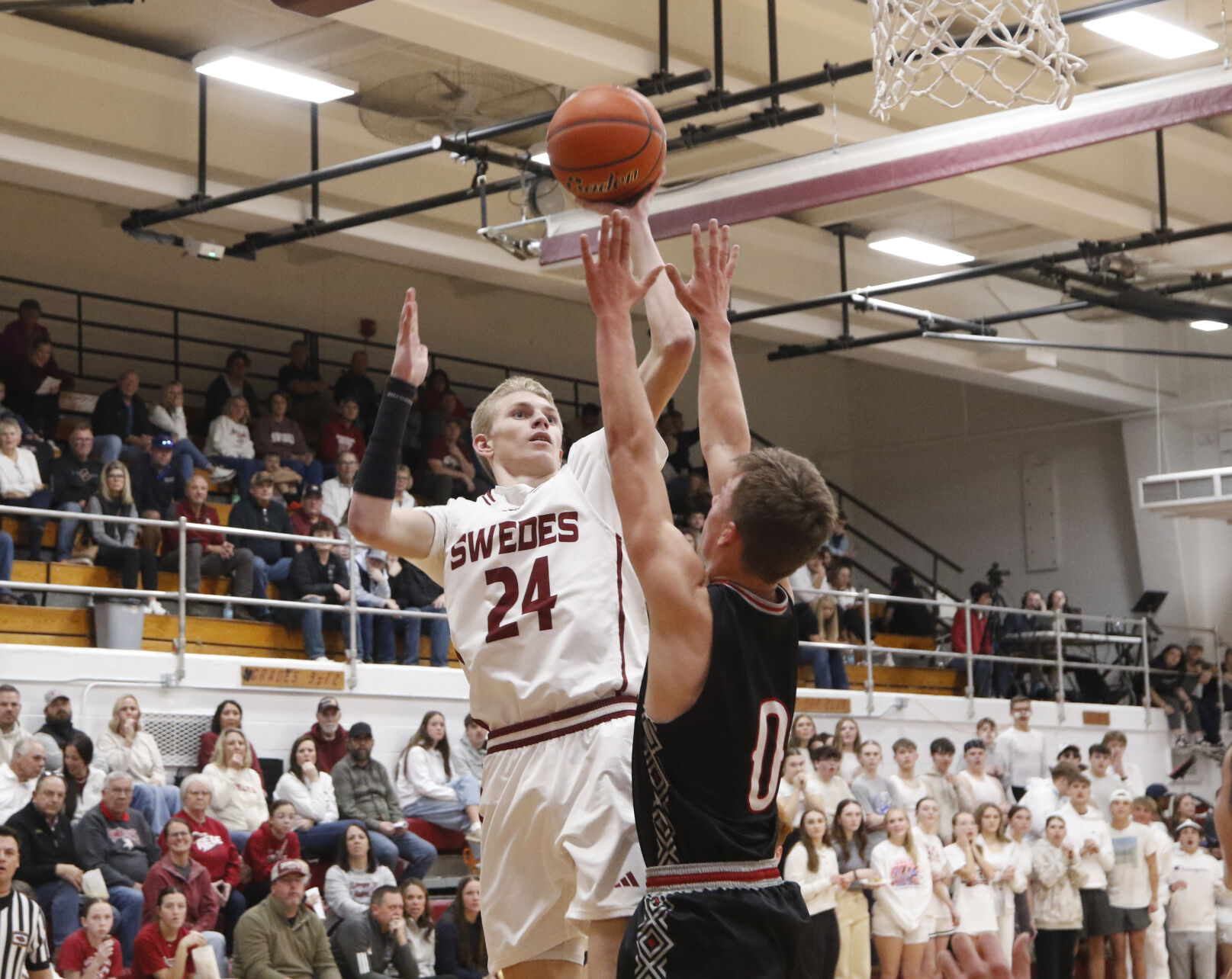 Cozad boys defeat Gothenburg
