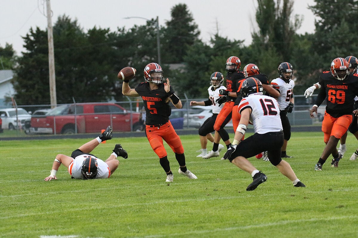 Orange vs. Orange Minutemen football falls to Beatrice