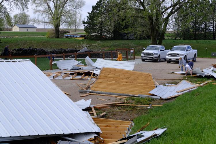 051023-lex-news-tornado07.JPG