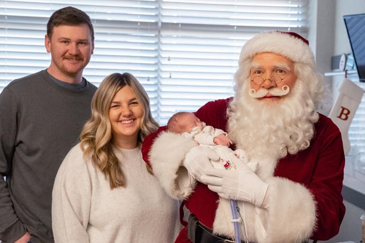 Santa NICU, 12.17