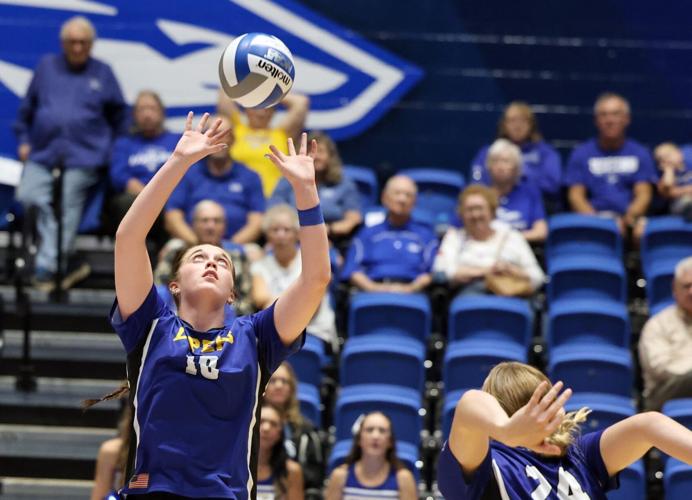 #6 Lopers Get Past Bronchos in Four