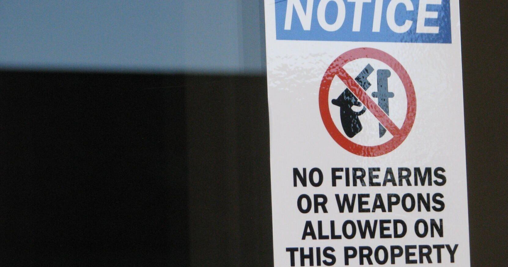 After council vote, Kearney to remove signs prohibiting weapons at city venues - Vimarsana News