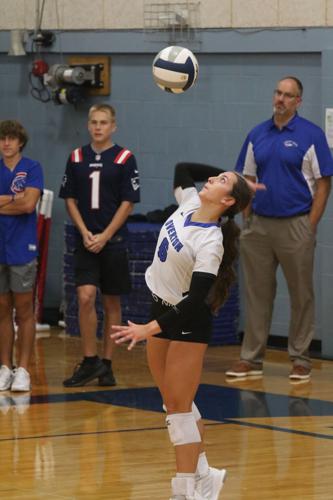 100723-lex-sports-vb-eagles20230928_0004.JPG