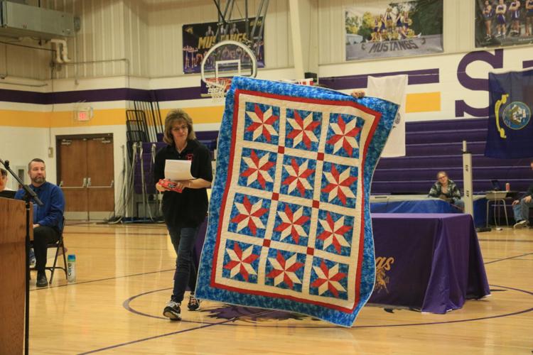 042623-lex-news-SEM-Quilts16.JPG