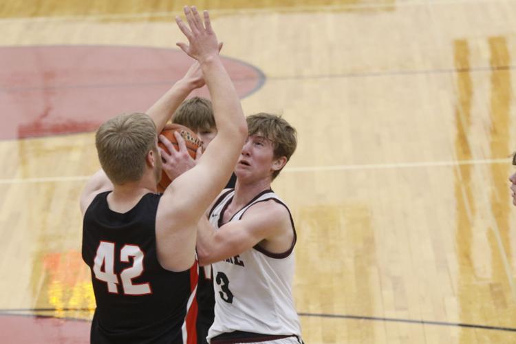 122124-lex-sports-bulls-bb-p3