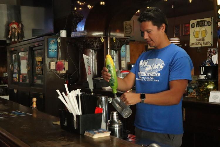 levi pouring