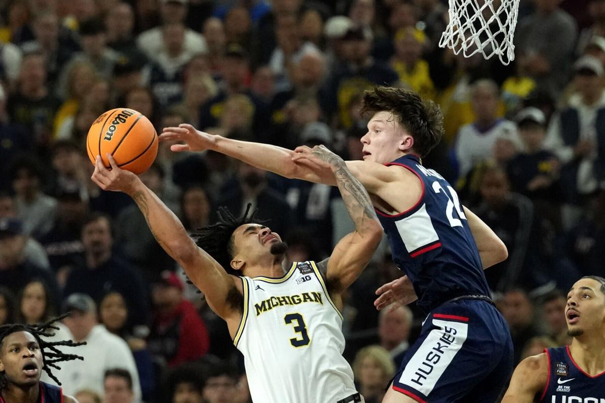 BASKETBALL-NCAA/
