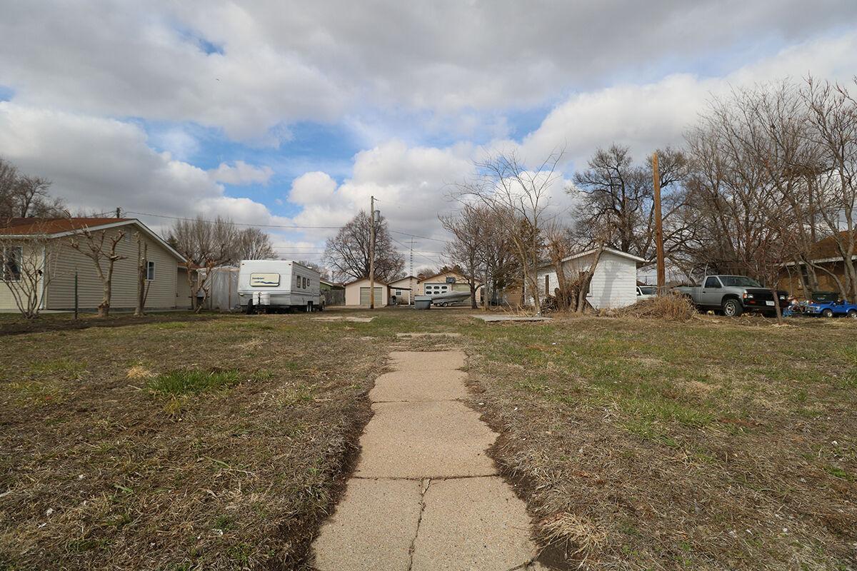 City of Lexington approves sale of vacant 50 foot lot on 3rd St.