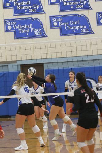 100723-lex-sports-vb-eagles20230928_0006.JPG