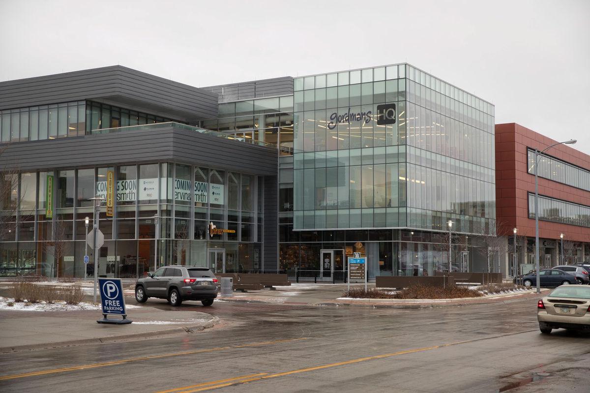 Gordmans to fire 450 workers at headquarters, warehouse; court allows