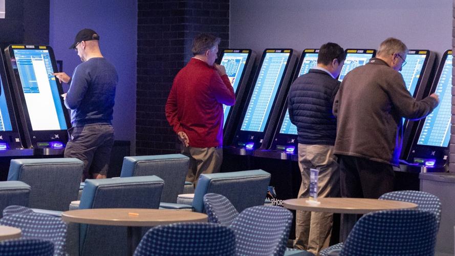 Husker betting, 3.18