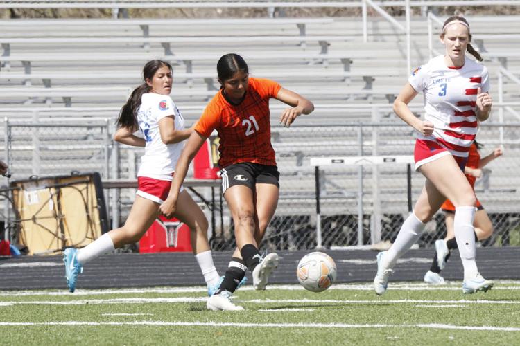 Minutemaid soccer vs. Crete 4.12.25