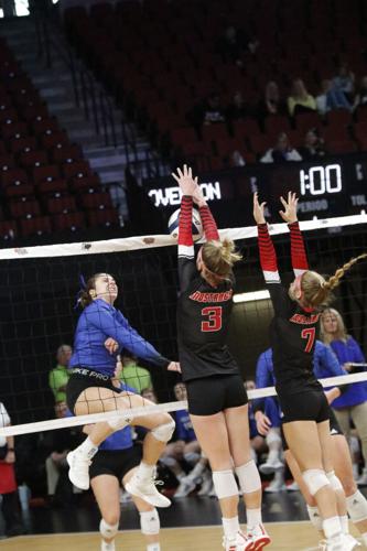 110723-lex-sports-eagles-vb20231103_0002.JPG