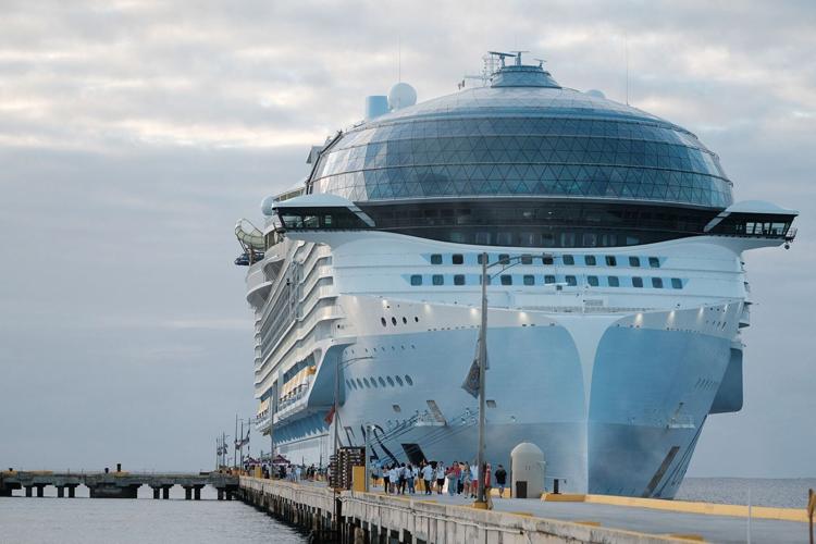 ‘Cruisezilla’ passenger ships have doubled in size since 2000, environmental group warns