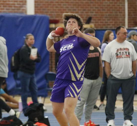 032225-lex-sports-sem-indoor-unk-p3