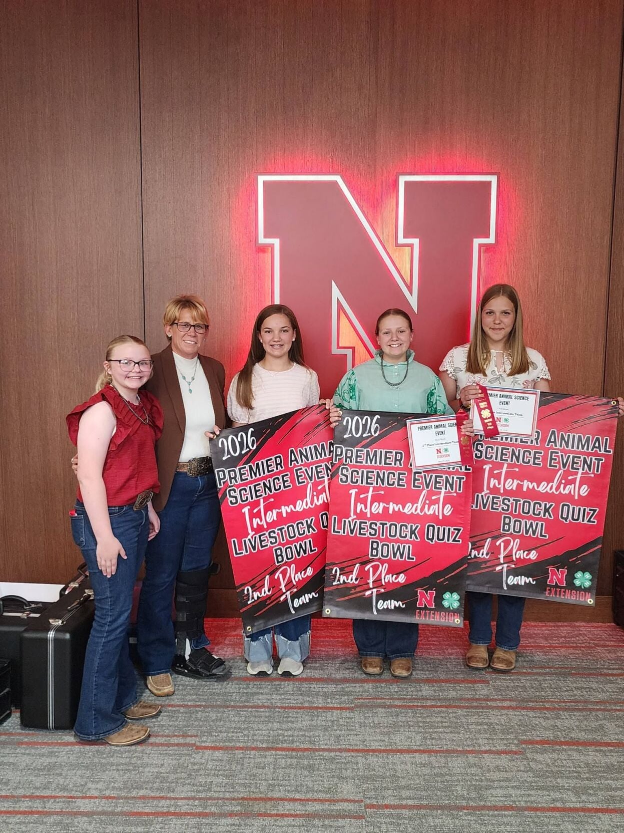 Intermediate quiz bowl team 2.jpg