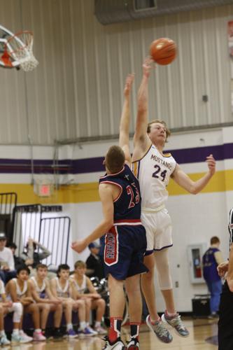 121722-lex-sports-sem-boys-win-bb20221215_0001.JPG