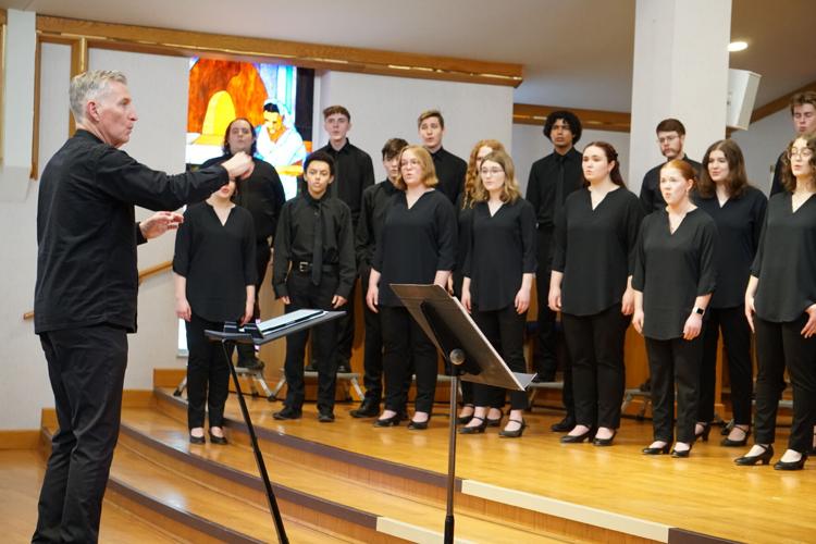 032525-lex-new-gothenburg-choir-p5.JPG