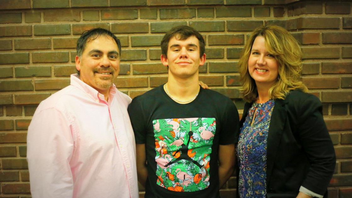 Lexington 2015 16 Winter Sports Awards News Lexch Com