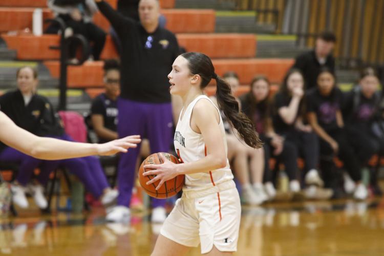 Sydney Reutlinger-Maravilla