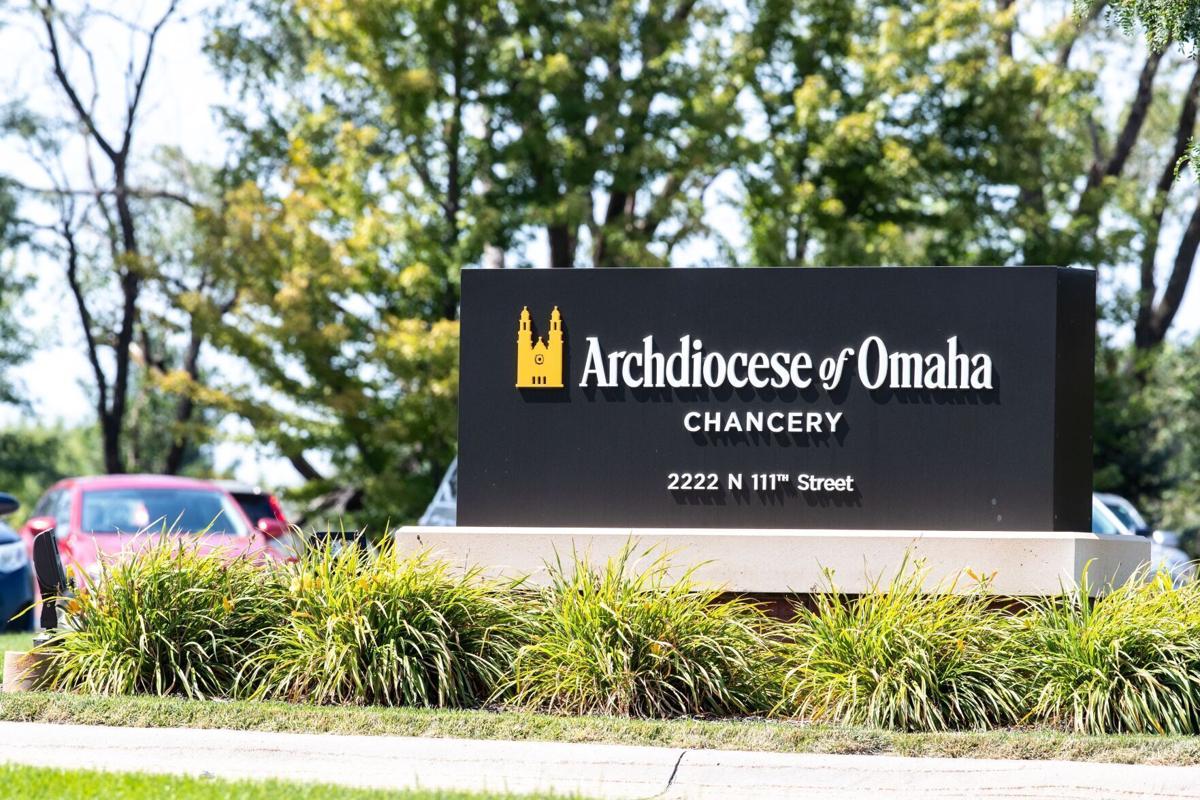 082422-owh-new-handbook-LS01