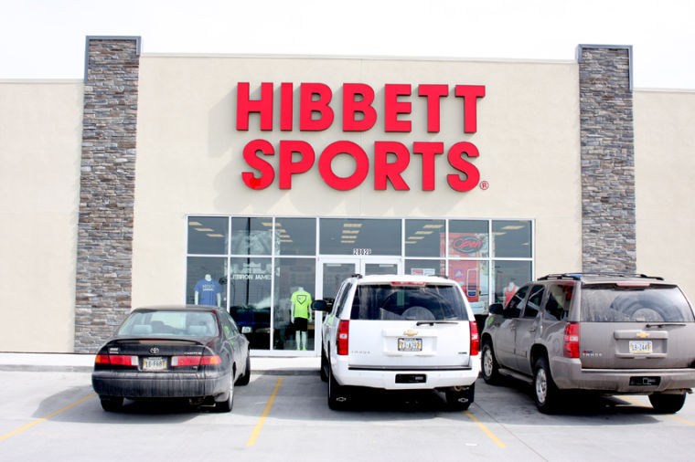 Hibbett Sports opens store in Lexington