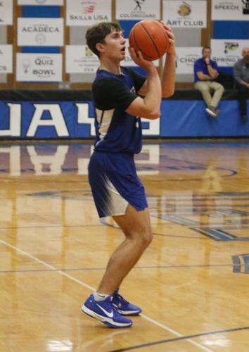 Overton boys win Ravenna tournament