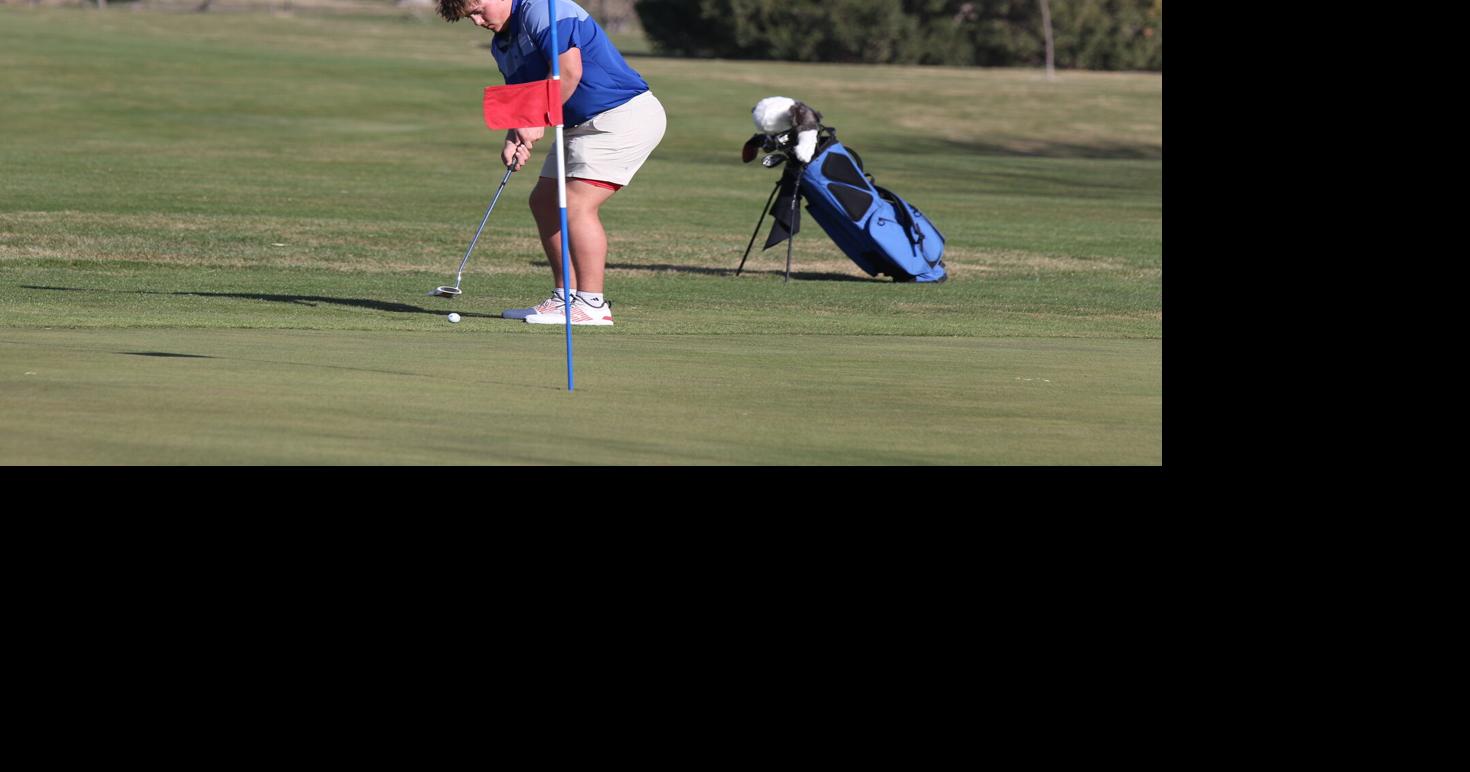 Overton Eagles tie for second at home golf quad