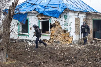 'Friend of Ukraine': Warren Buffett's son provides $500 million in humanitarian aid