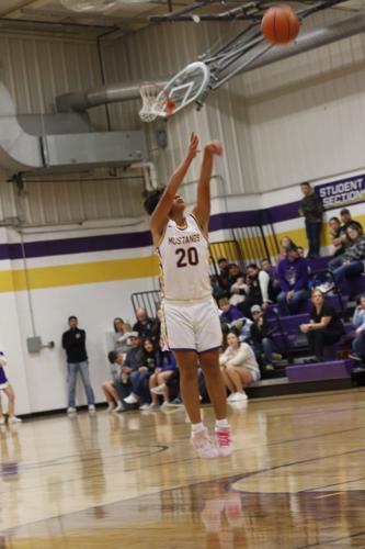 121722-lex-sports-sem-boys-win-bb20221215_0003.JPG