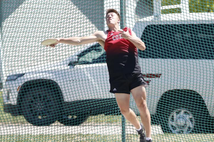 Olliver Davis discus