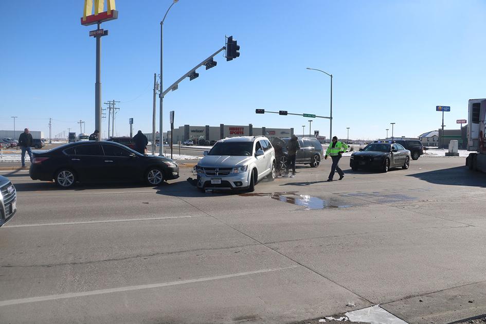 No injuries in three car accident | News | lexch.com