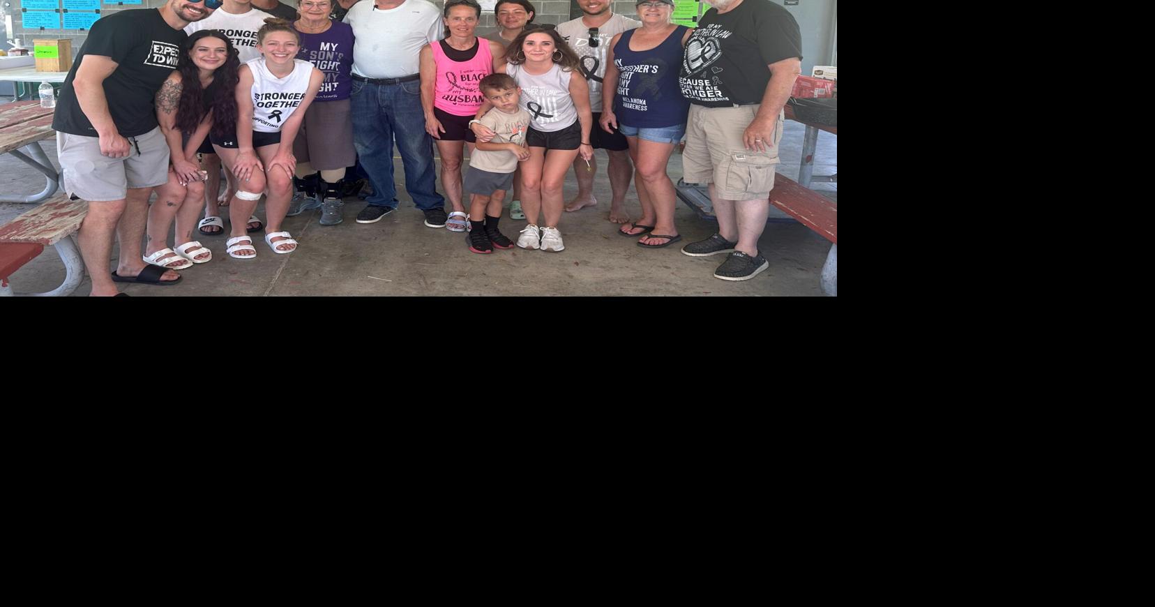 Community shows up in support of Craig Howard