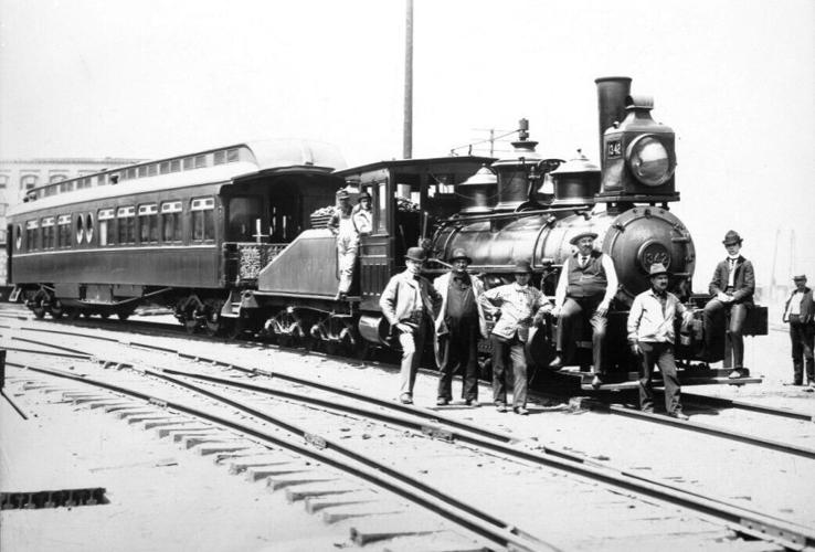 Burlington passenger train 1898