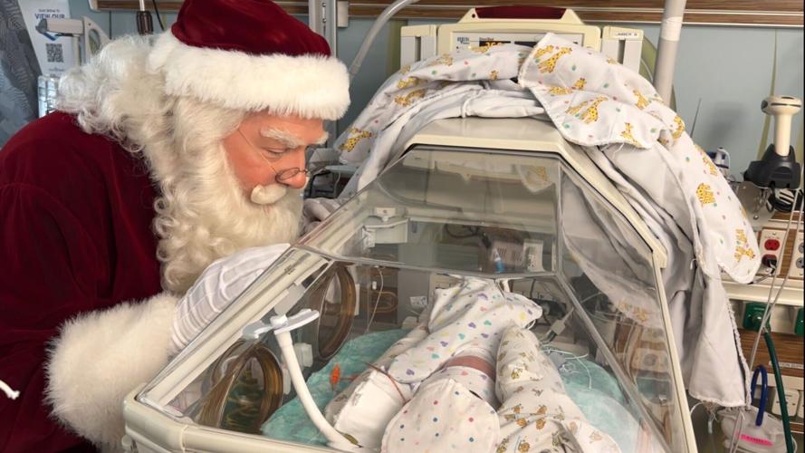 Santa NICU, 12.17