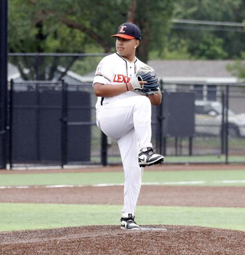 Anthony Martinez pitching