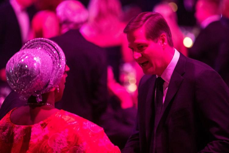 010823-owh-new-pillenball-ar09