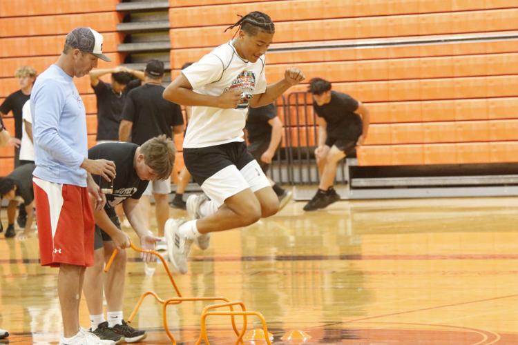 081024-lex-sports-fb-lex-p2