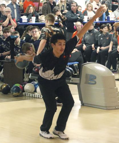 011425-lex-sports-lex-bowling-p1