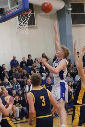 020425-lex-sports-overton-bb-p2